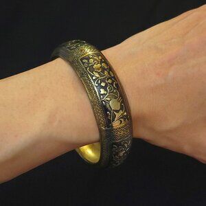 Victorian Flower Texture Bangle Vintage Brass Bracelet